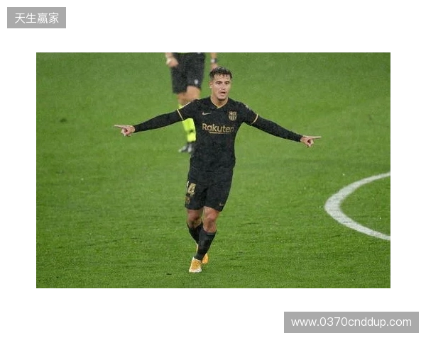 巴萨官方:莱万左眼眶骨折,将缺席对阵马竞的比赛 巴萨官方:莱万左眼眶骨折,将缺席对阵马竞的比赛